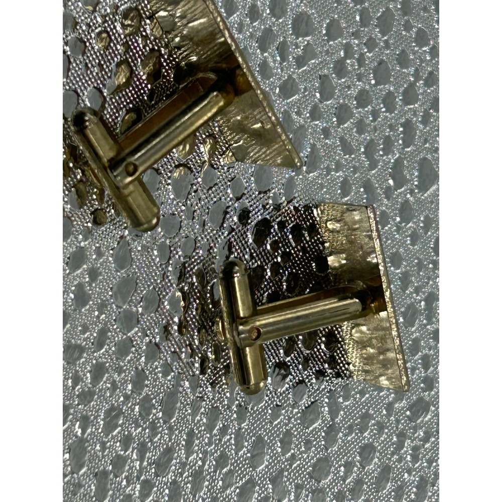 Vintage Mens Gold Tone Geometric Textured Square Toggle Back Cufflinks Retro